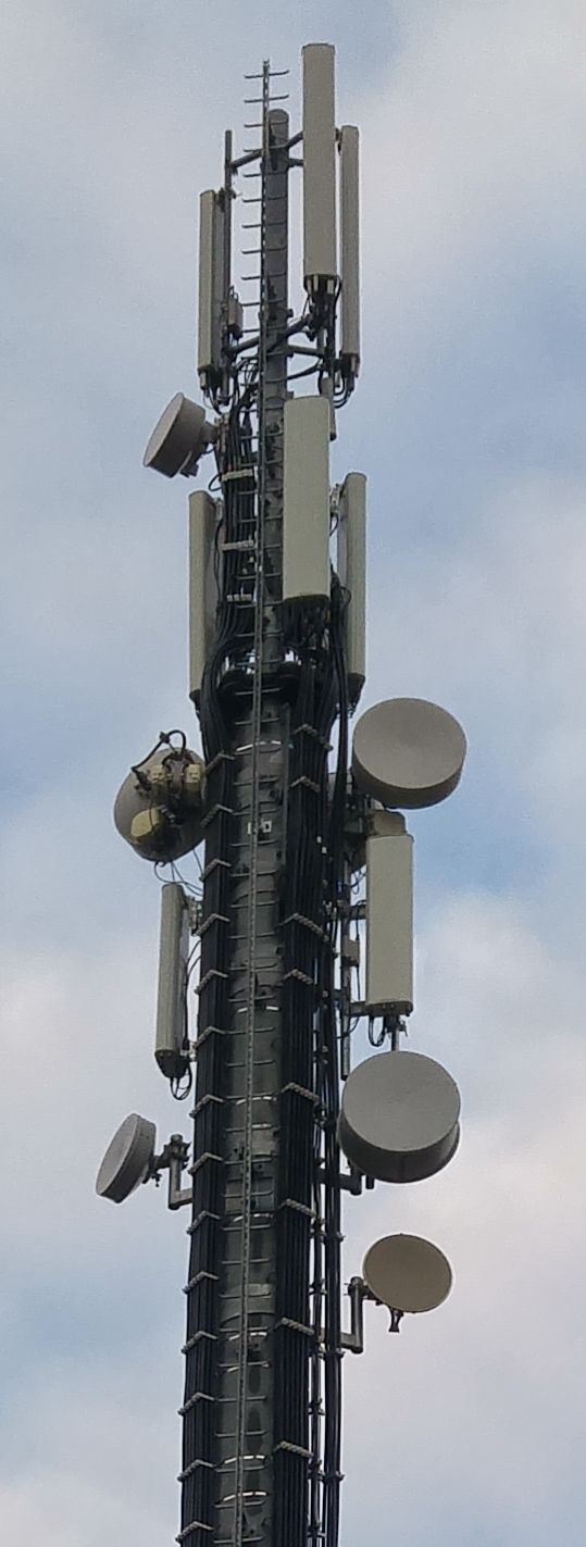 Die umgebaute Anlage mit den Antennen von Tim im Dezember 2016