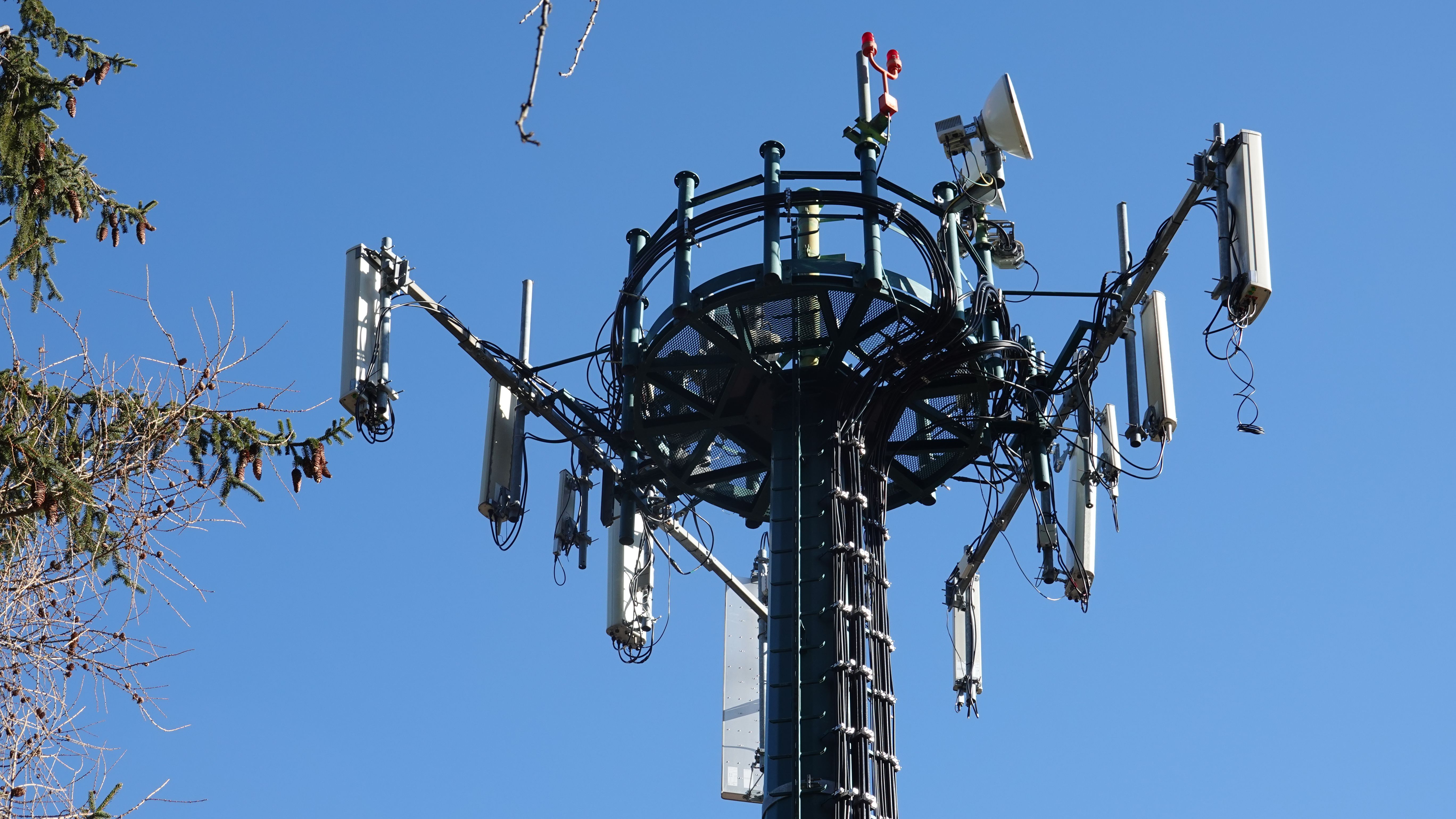 Die Antennen im Detail im März 2025