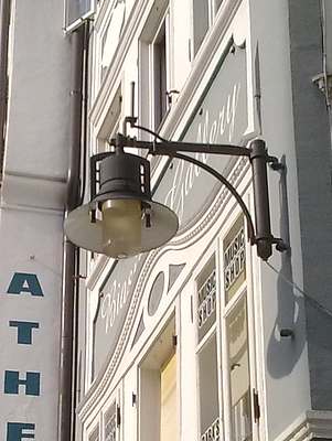 Die Mikrozelle von Wind auf der Straßenlampe