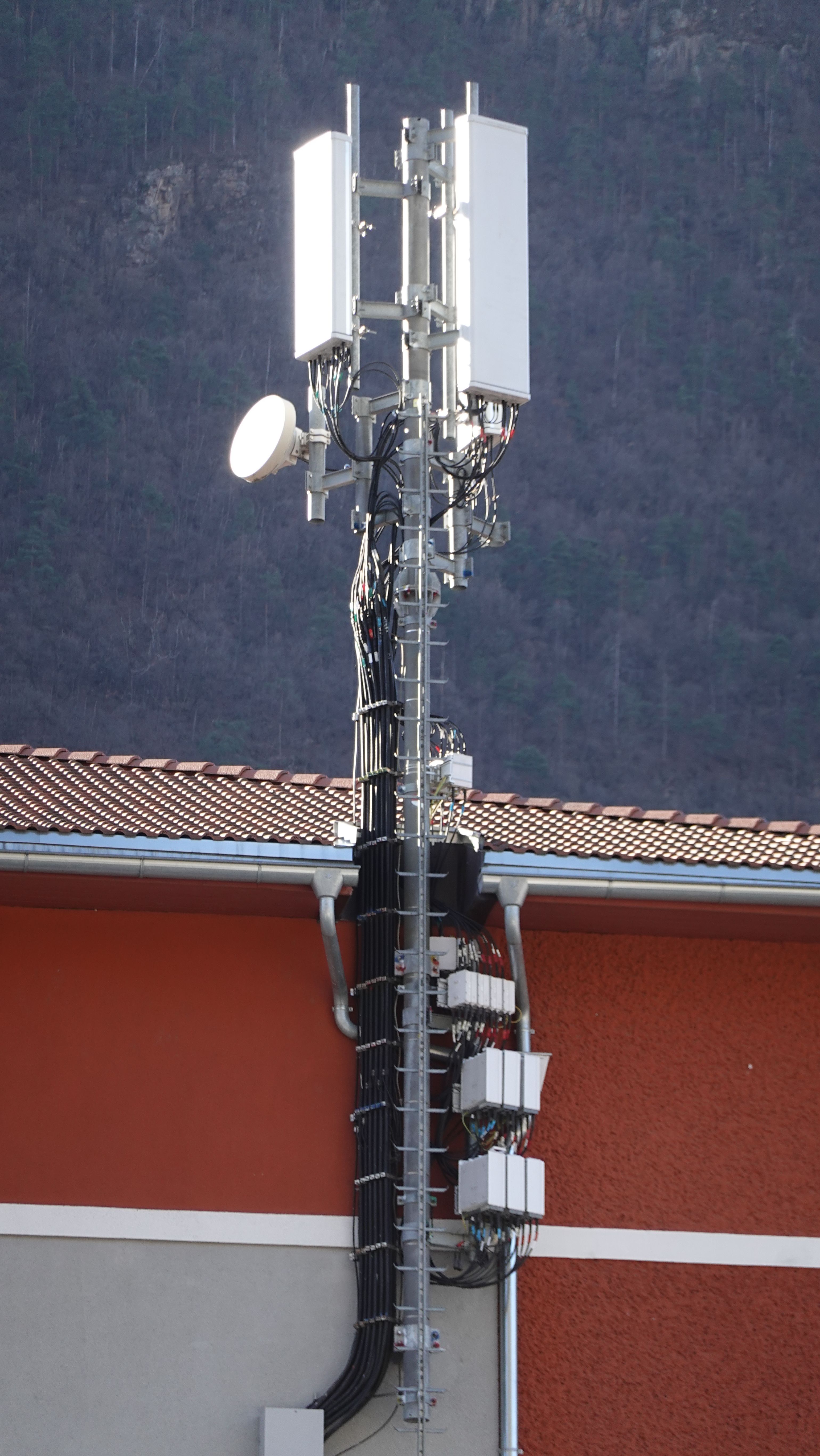 Die neuen Antennen von Zefironet im Februar 2026, die auch B28 unterstützen