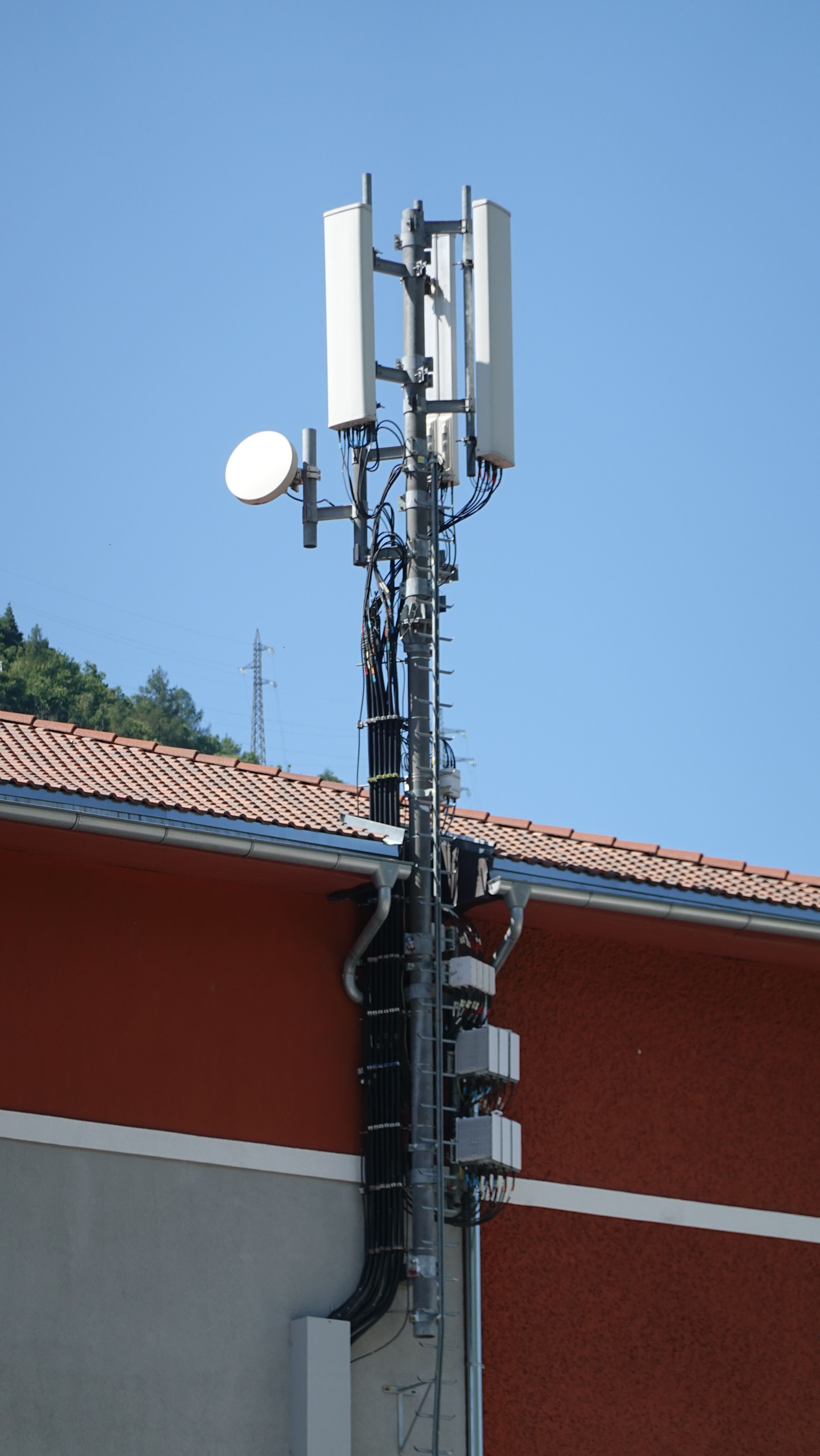 Die unveränderten Antennen im Juli 2025