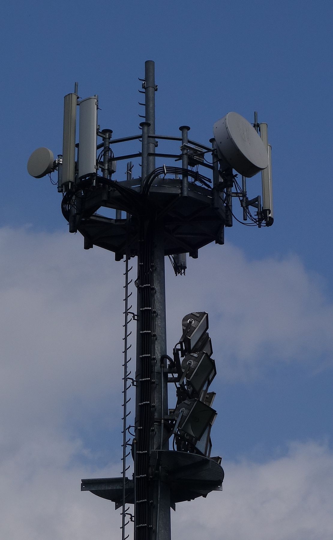Die Antennen von Tre im April 2018