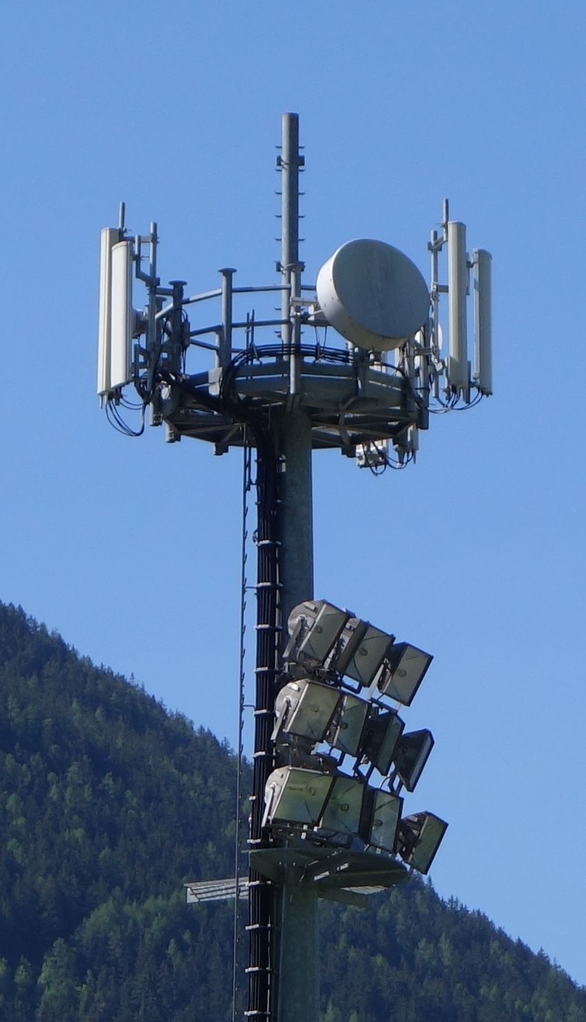 Die Antennen von Tre im Mai 2015