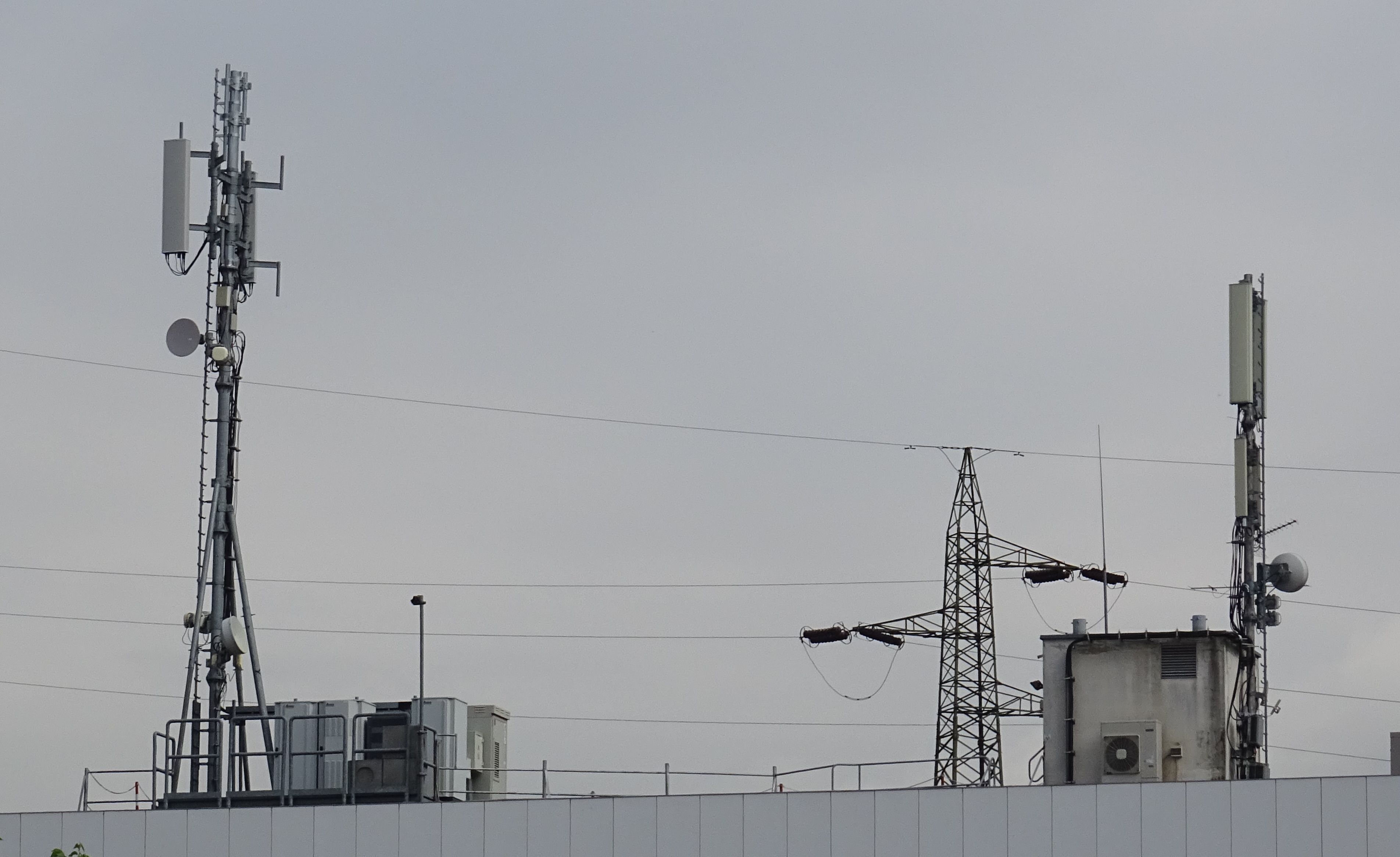 Die Antennen im Mai 2021. Foto Daniel Z.