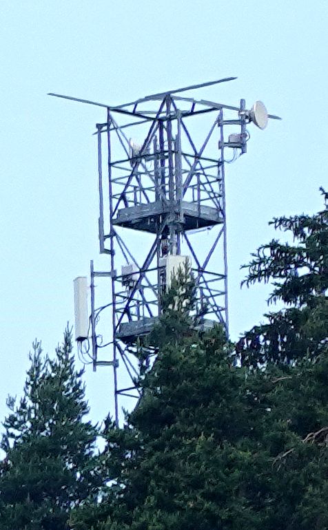 Die Antennen von Wind3 auf der Anlage von Inwit.