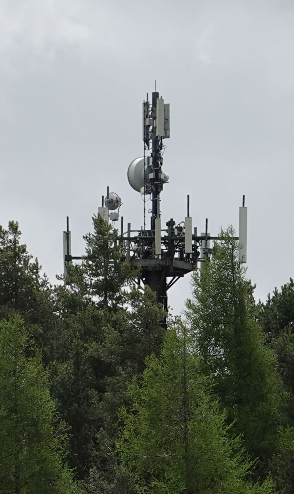 Die Antennen im April 2025