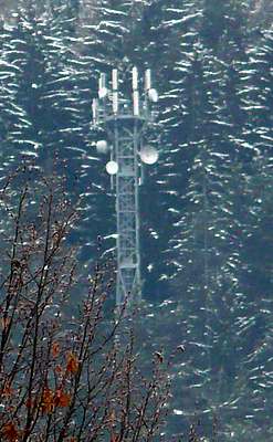 Die Anlage jetzt auch mit den Antennen von Wind und Tim