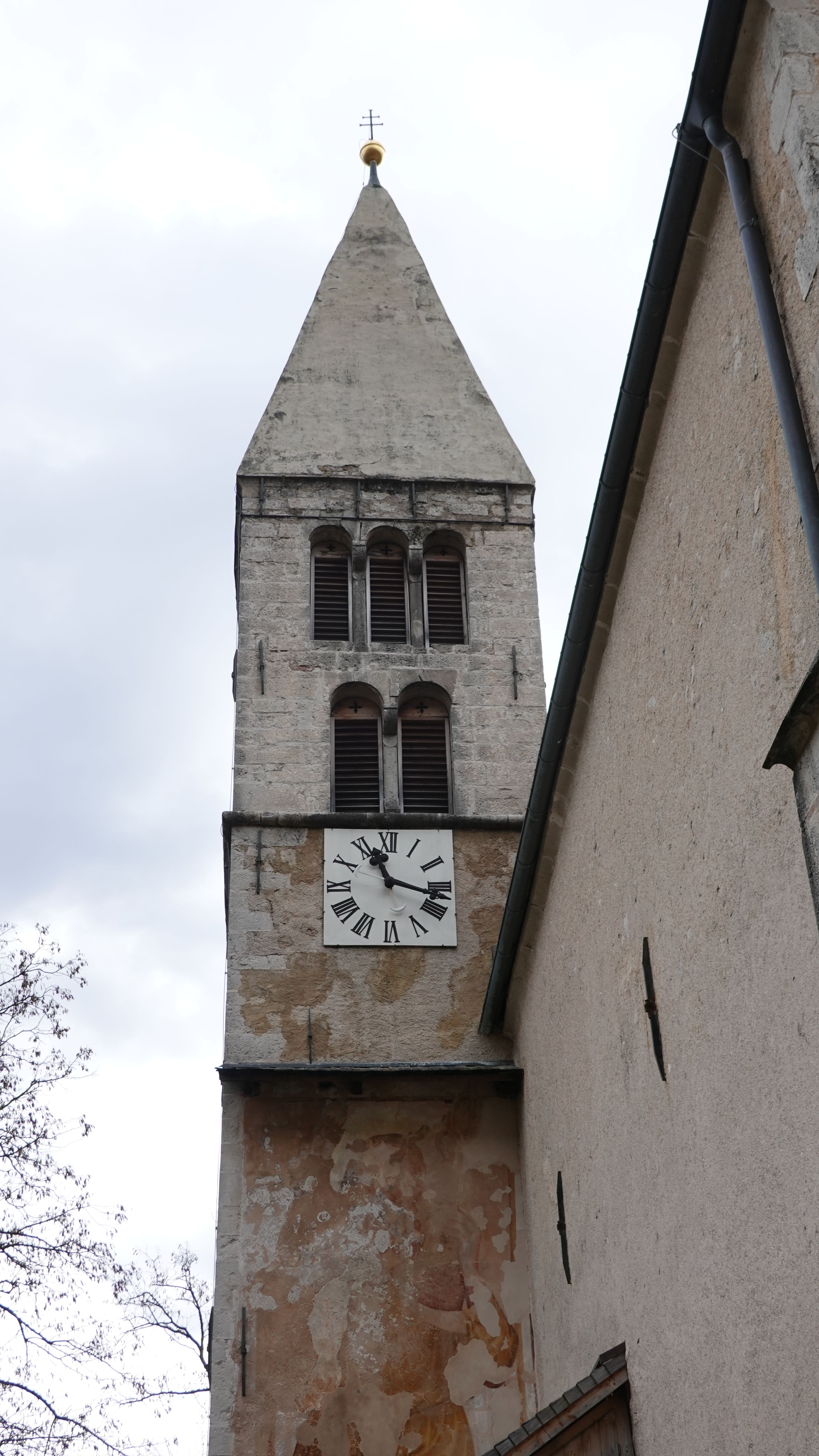 Der unsichtbare 3. Sektor im Kirchturm von Graun