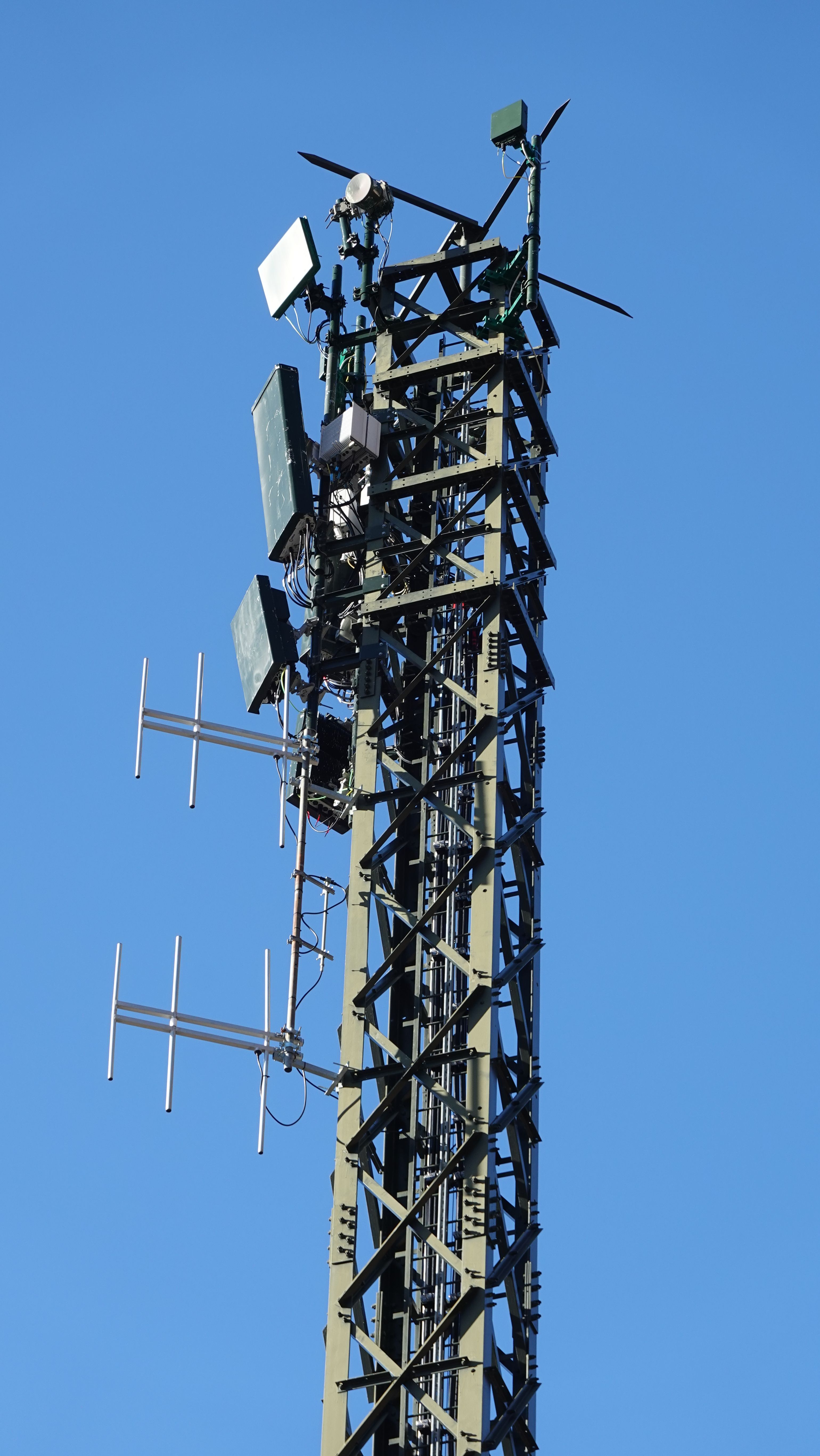 Die Antennen von Osten gesehen im November 2025