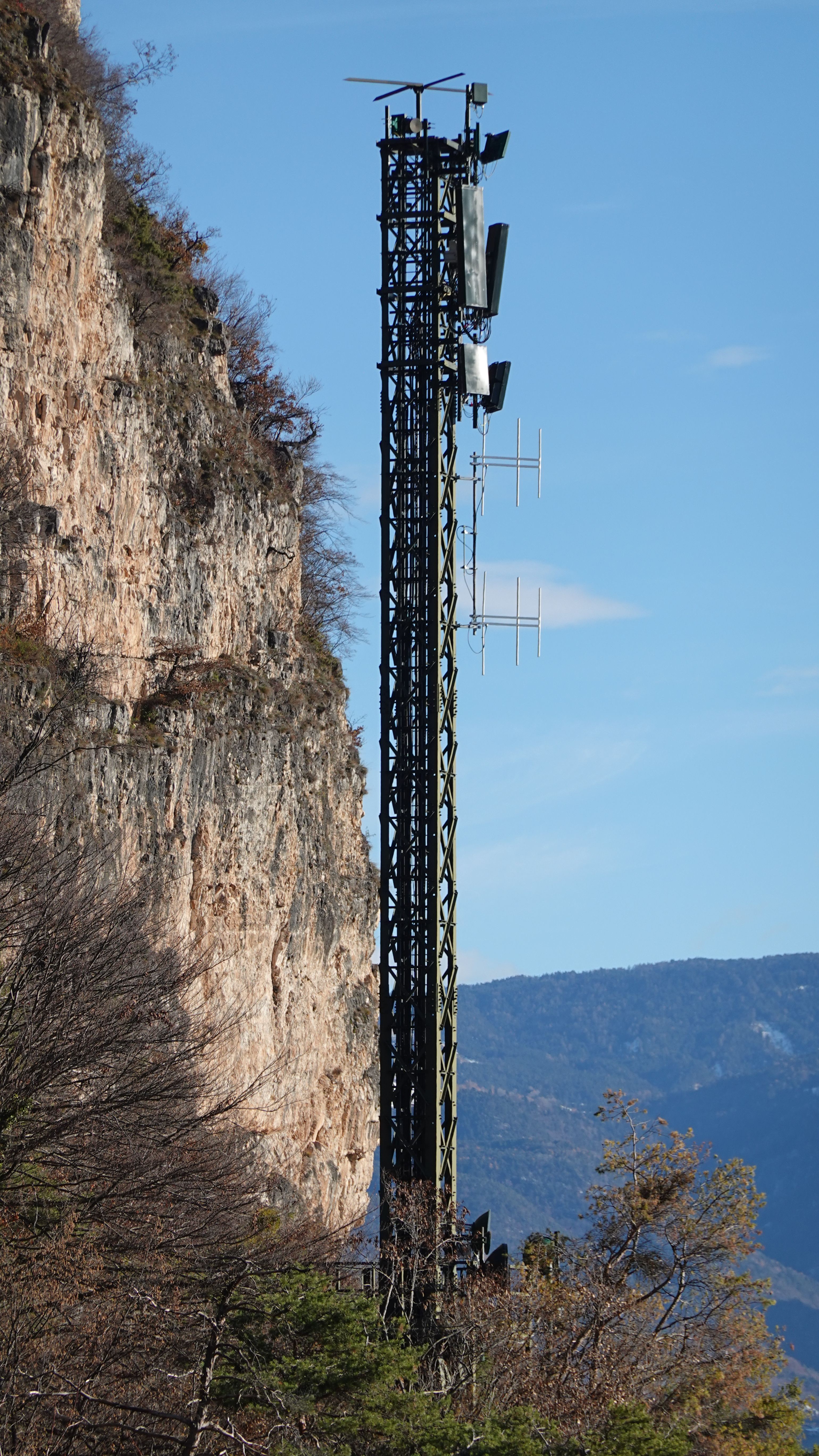 Die Antennen von Westen gesehen im November 2025