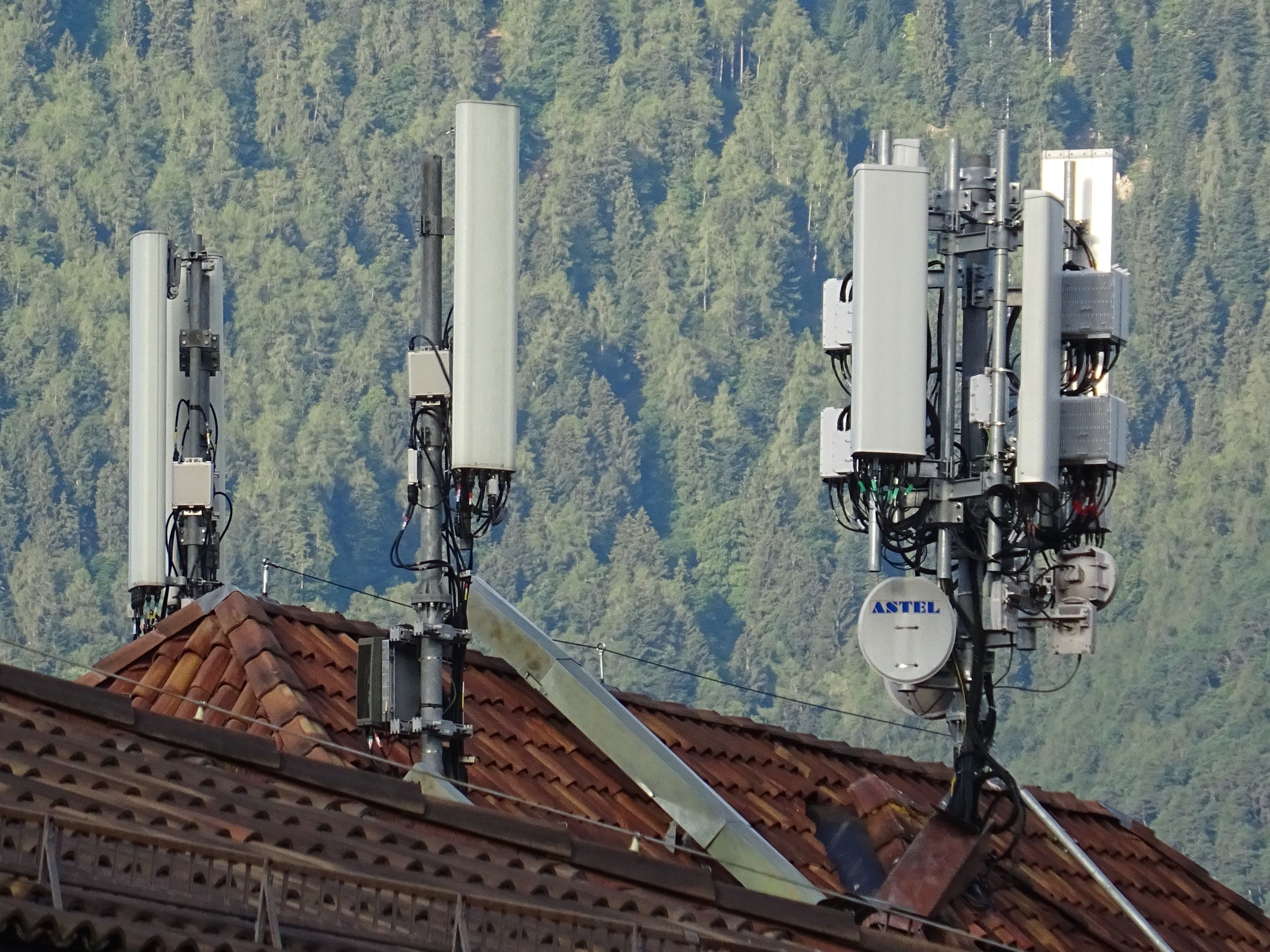 Die Antennen im August 2020. Foto Daniel Z.