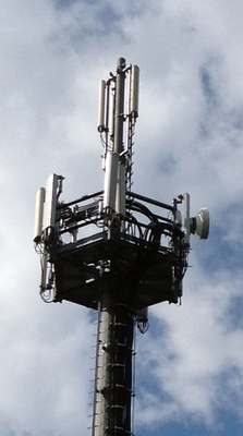 Die Anlage auch mit den Antennen von Wind.