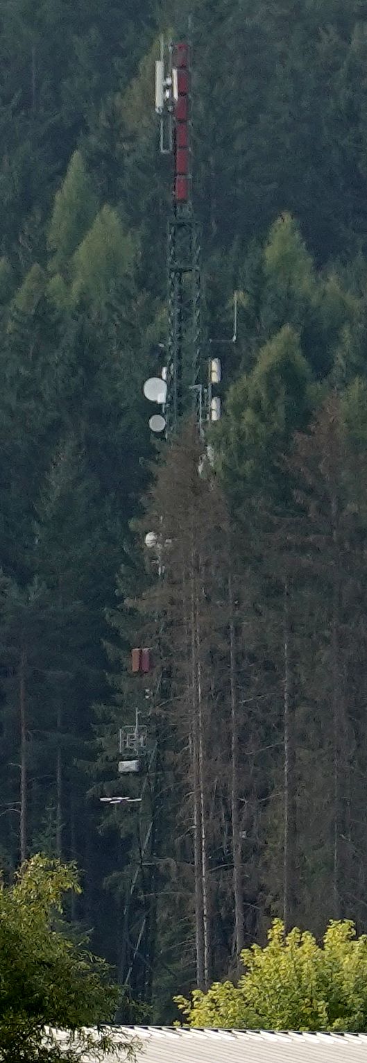 Die Anlage der RAI mit den Antennen von Zefironet im Oktober 2023
