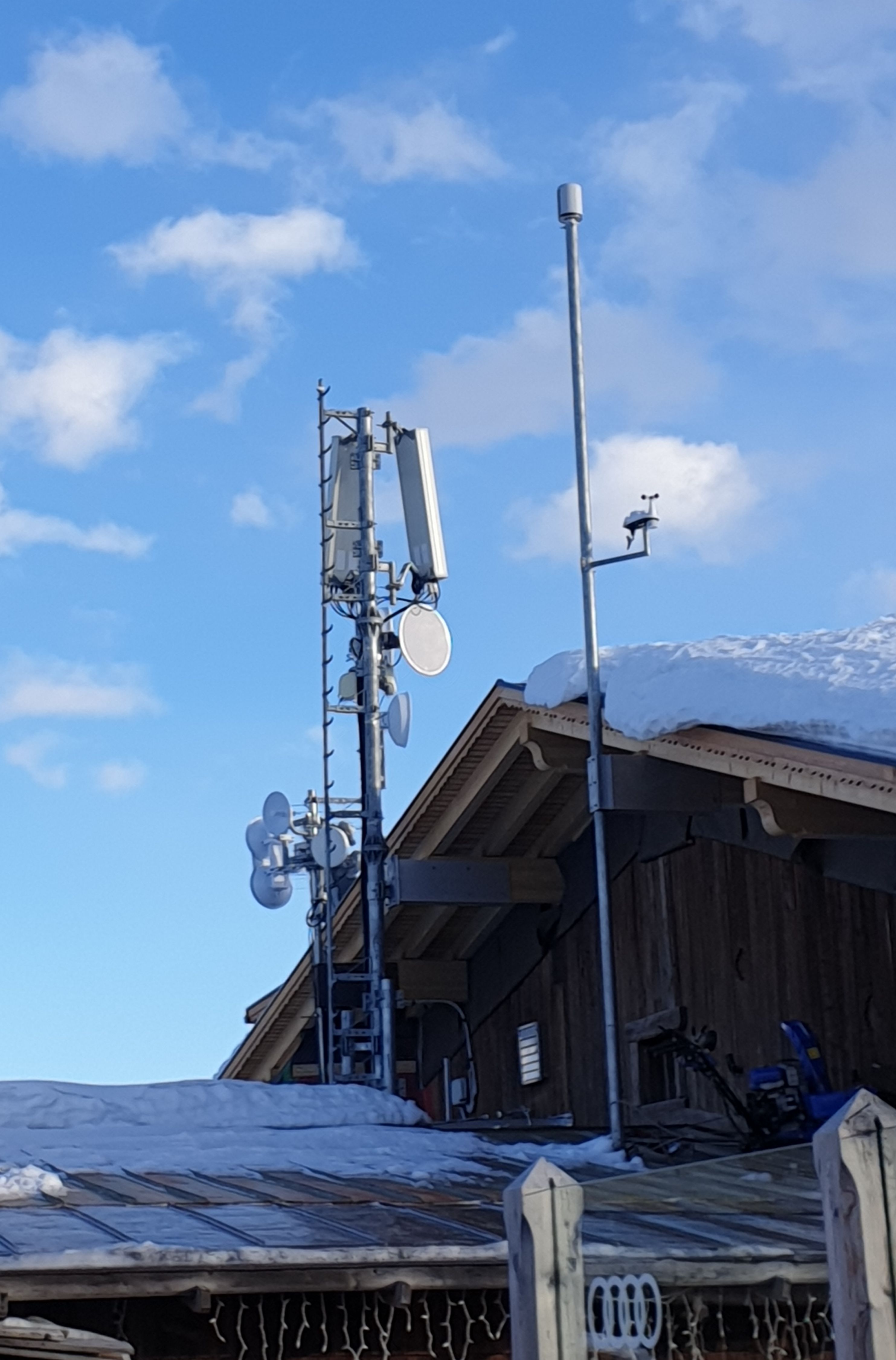 Die Antennen im Februar 2020. Foto Enrico Fanesi