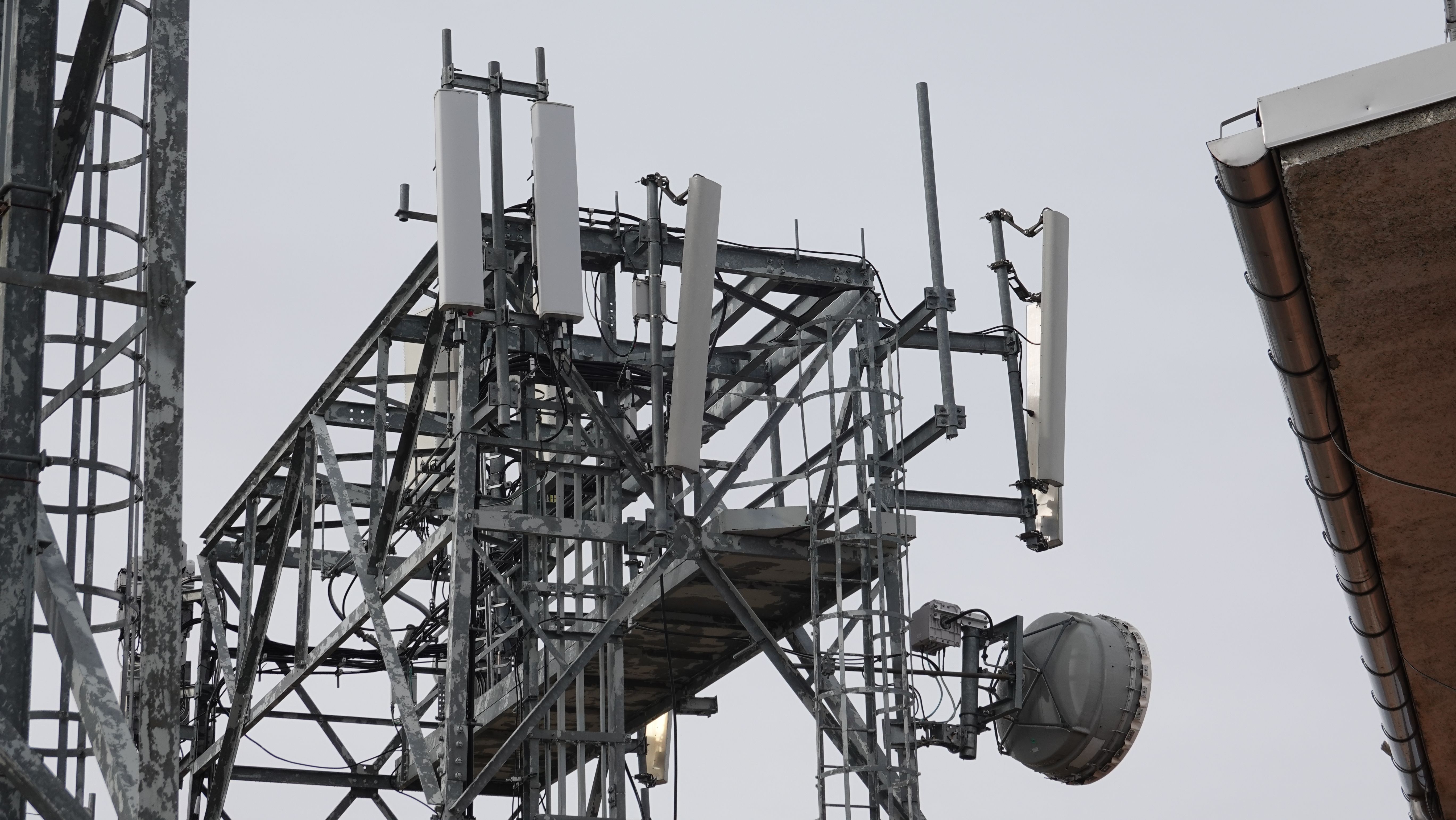 Die Antennen in Richtung Osten im Oktober 2025