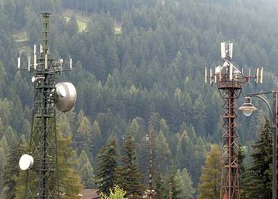 Die Anlagen im September 2014 mit den LTE-Antennen von Vodafone