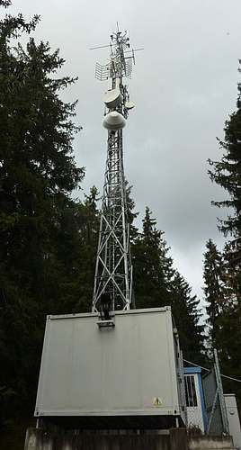 Die Anlage seit Dez. 2012 auch mit den Antennen von H3G