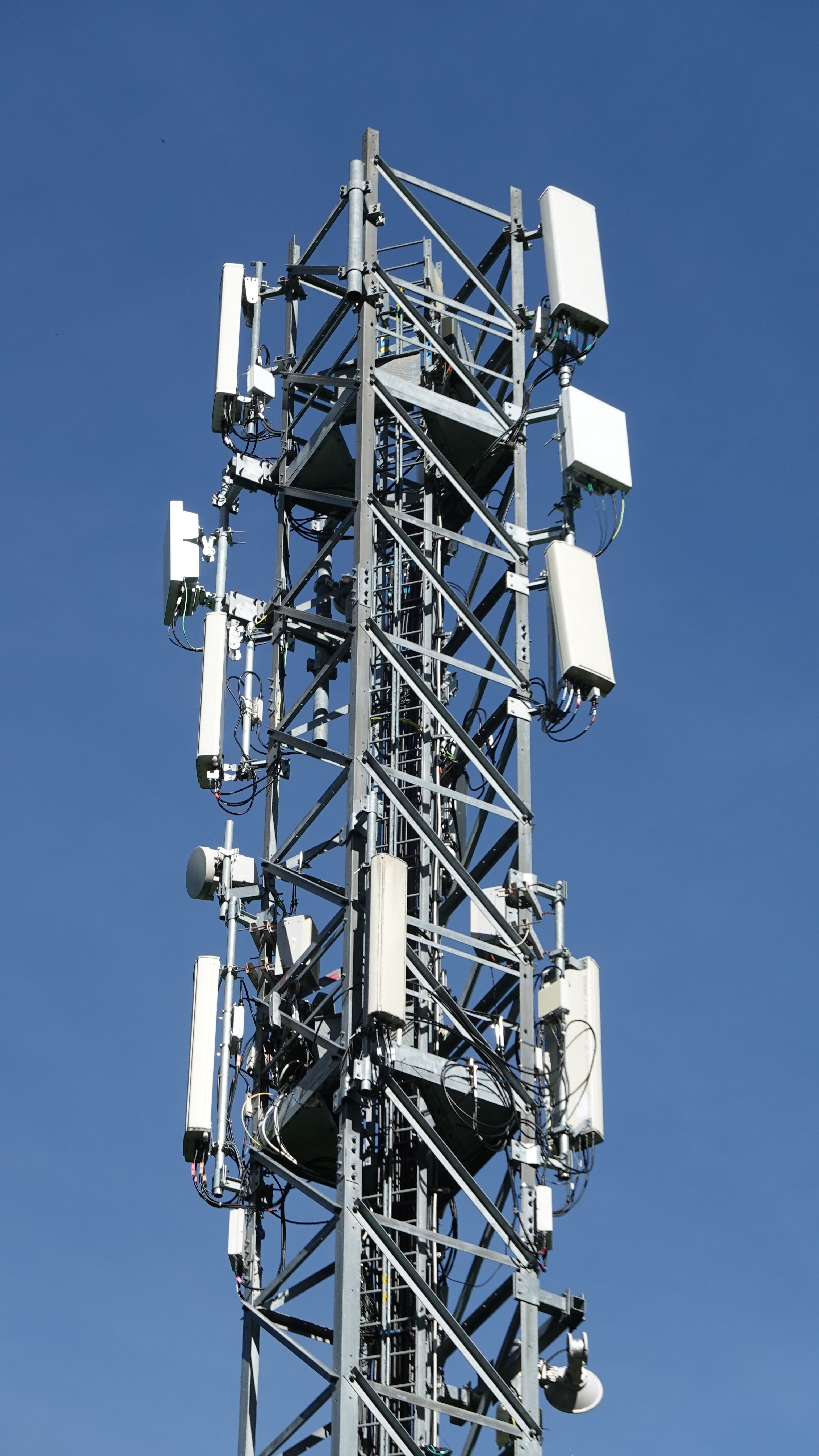 Die Antennen Richtung Altfasstal im September 2025