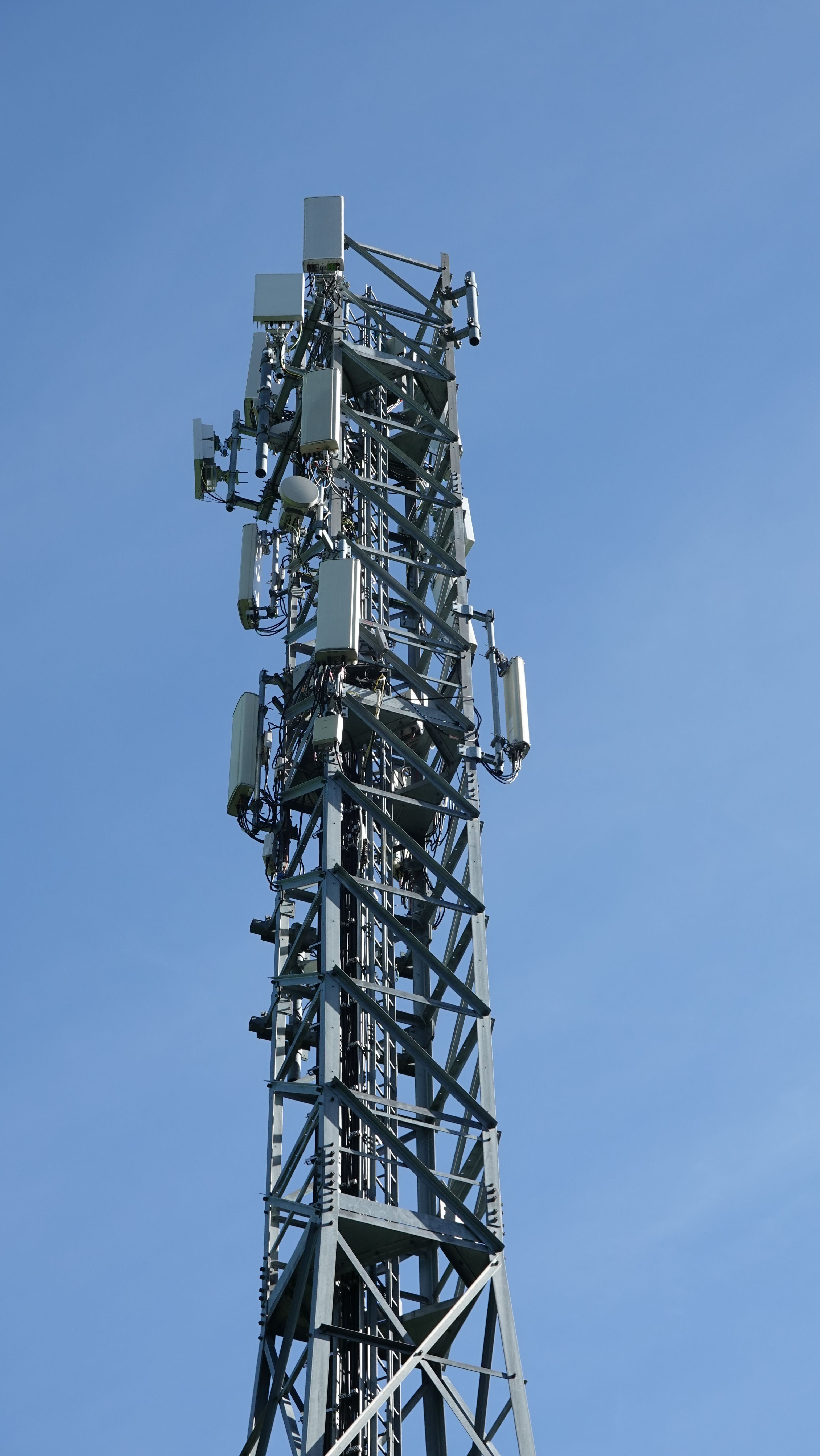 Die Antennen Richtung Vals im September 2025