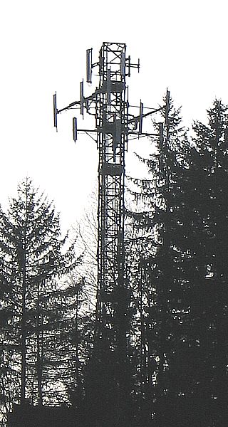 Die Anlage im Februar 2005 mit den Antennen von Vodafone und Tim