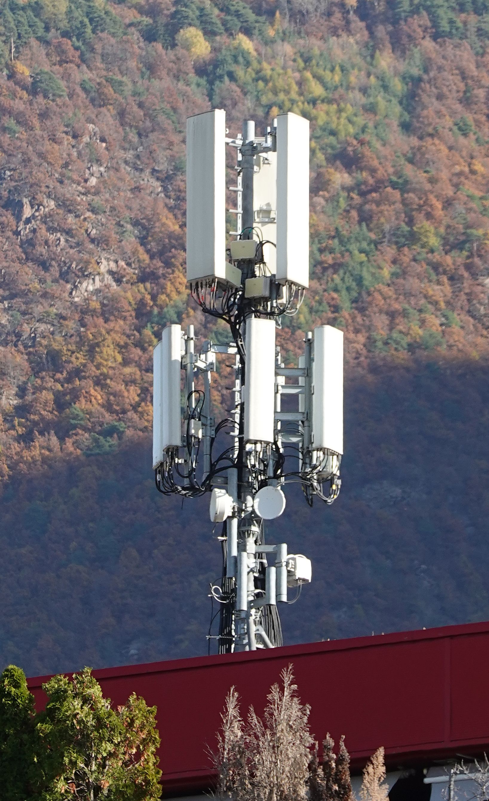 Die Antennen im November 2025