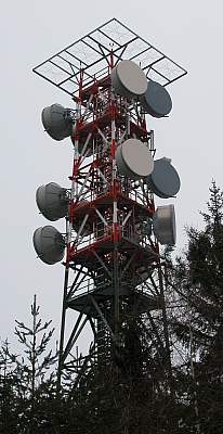 Telecom-Anlage oberhalb Seit