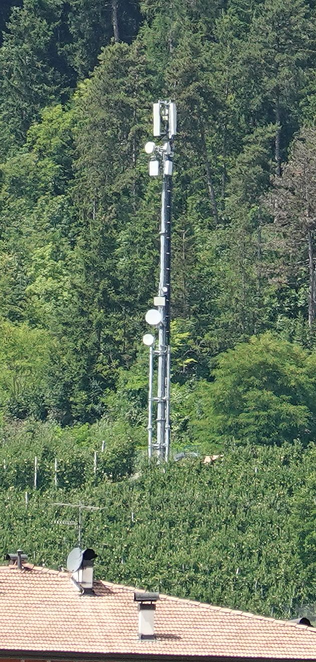 Die Antennen im August 2025. Iliad ist abgebaut.