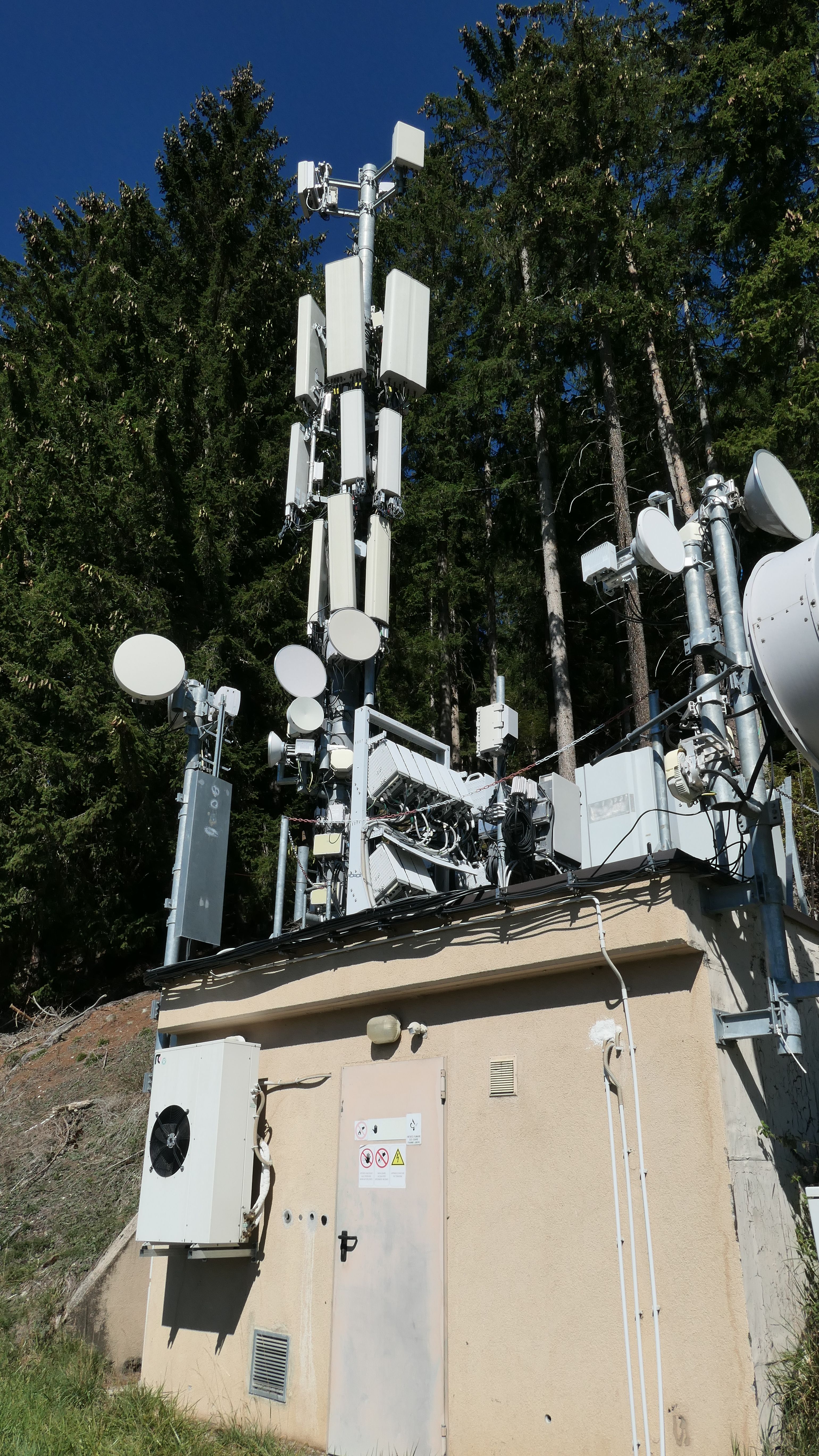 Die Antennen von Süden gesehen im September 2026